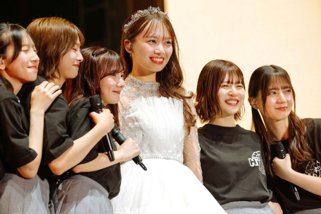 日向坂46「Happy Magical Tour 2024」福岡公演、濱岸ひよりの卒業セレモニー