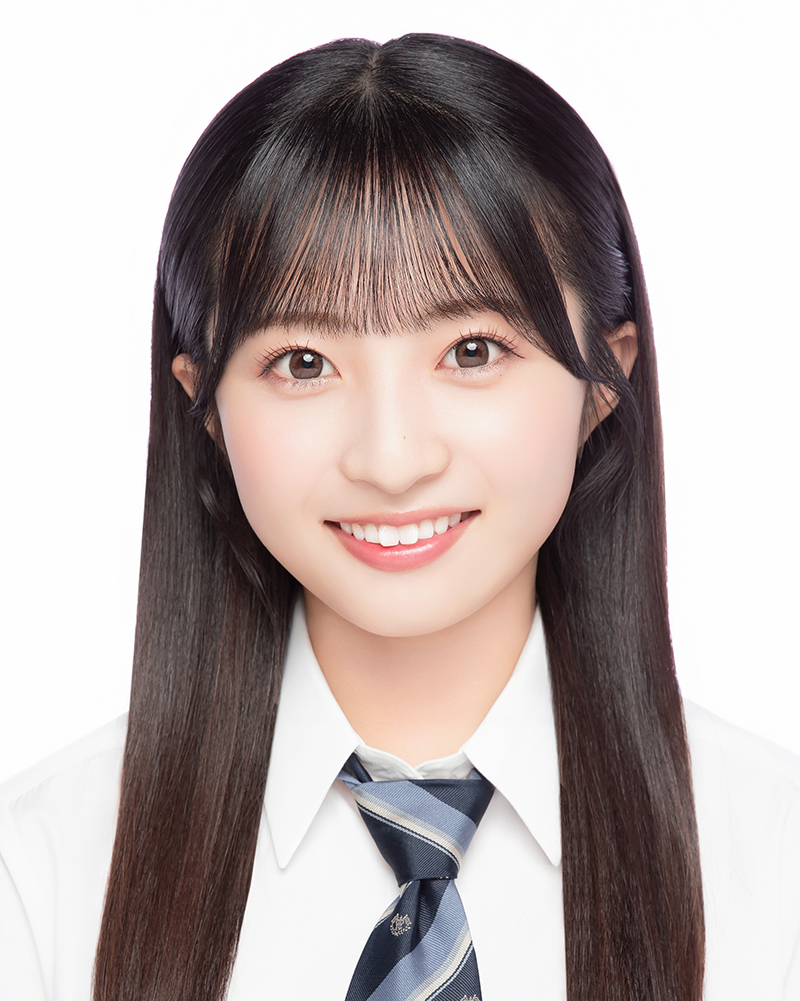 秋山由奈(あきやま・ゆな/18期研究生/19歳)