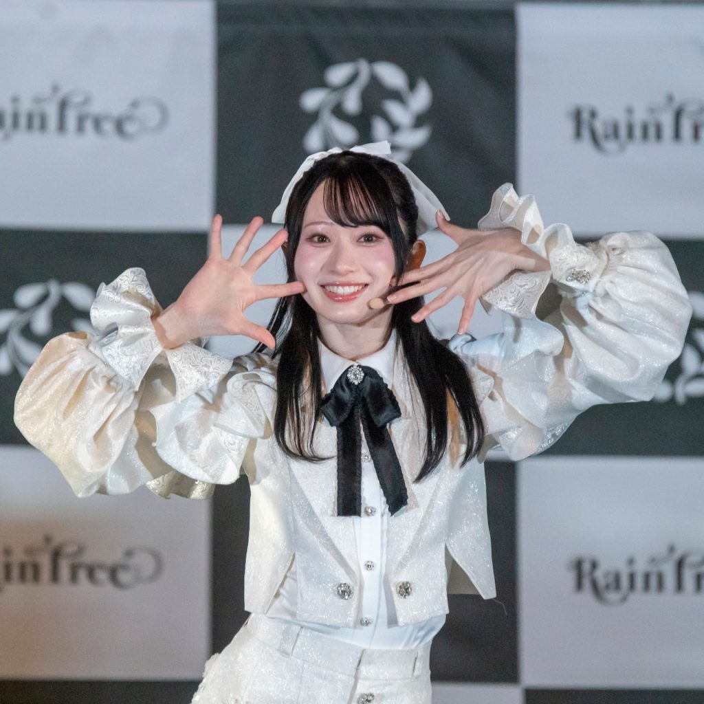 「1st デジタルデビューシングル『I L U』リリースイベント」より橋本真希