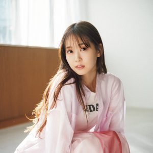 人気声優・芹澤優＆雨宮天『週刊少年マガジン』でスペシャルグラビア