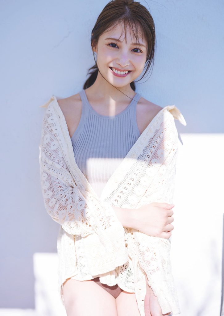『週刊プレイボーイ9&10号』に登場している小池唯