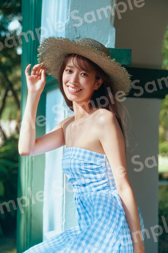 日向坂46・佐々木久美1st写真集『めくる日々』より封入特典ポストカード5