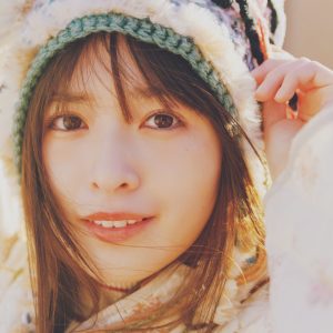 乃木坂46小川彩『週プレ』に登場！冨里奈央と巻頭グラビアをジャック