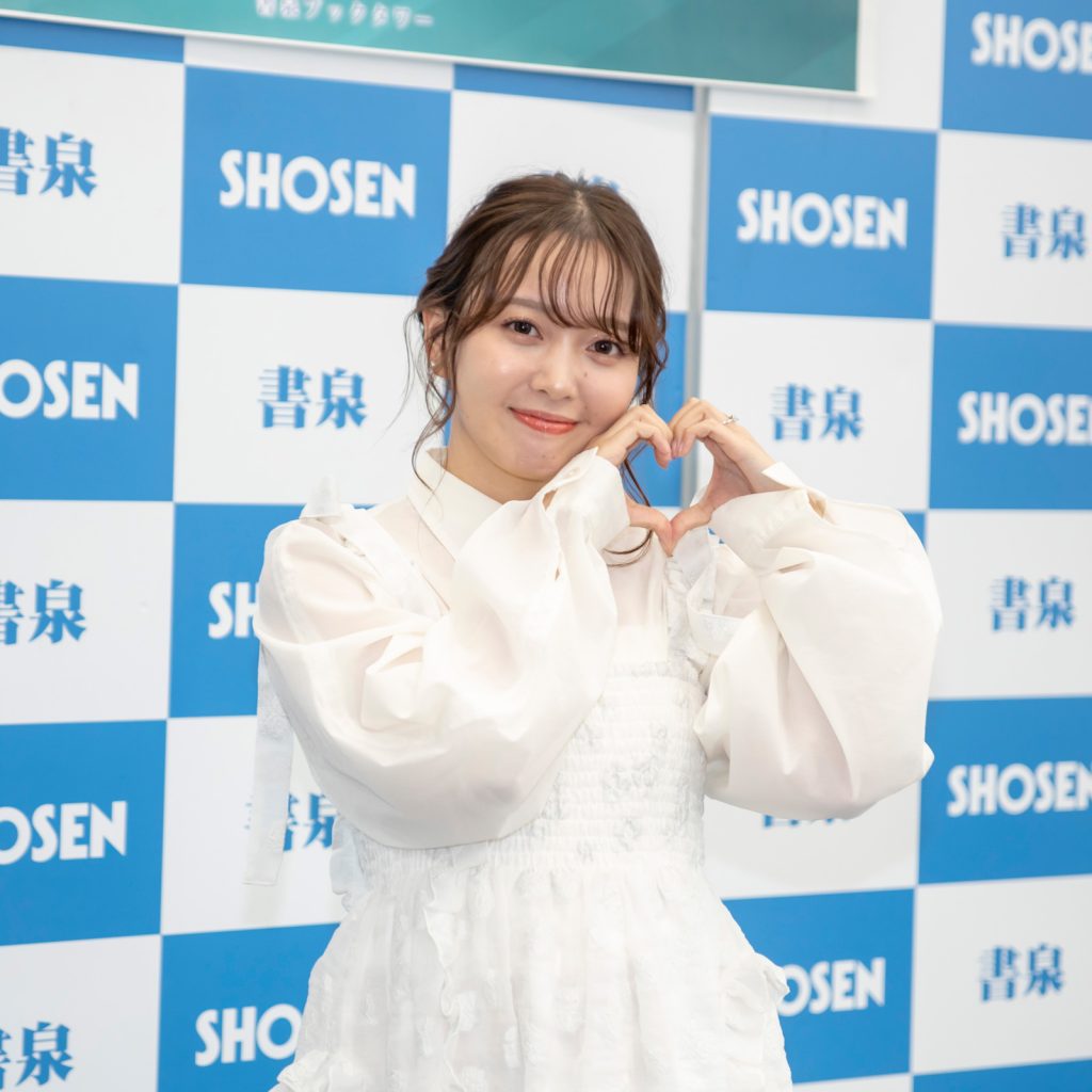「石田みなみ2025.4-2026.3 カレンダー」発売記念取材会より