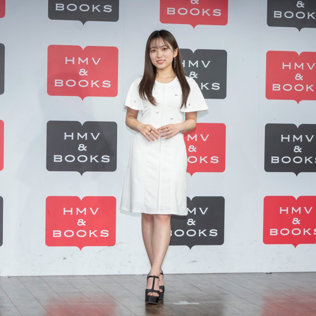 「矢吹奈子2025.4-2026.3カレンダー」発売記念取材会より
