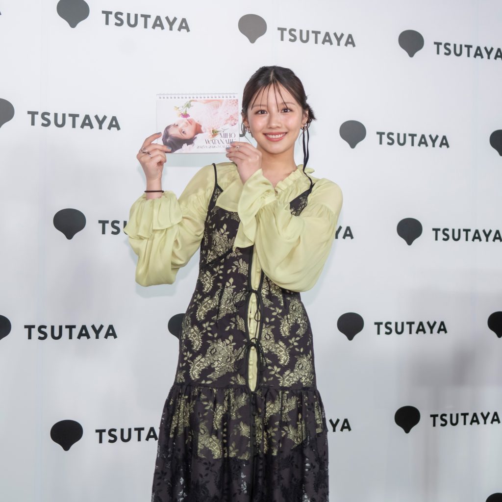 「渡邉美穂2025.4-2026.3 CALENDAR」発売記念取材会より