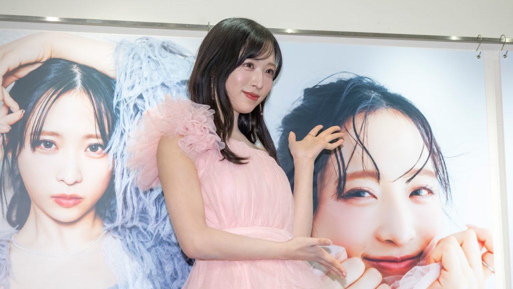「小栗有以 2025.04-2026.03カレンダー」発売記念取材会より