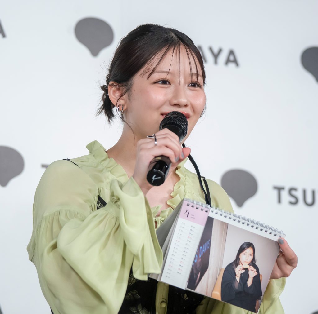 「渡邉美穂2025.4-2026.3 CALENDAR」発売記念取材会より