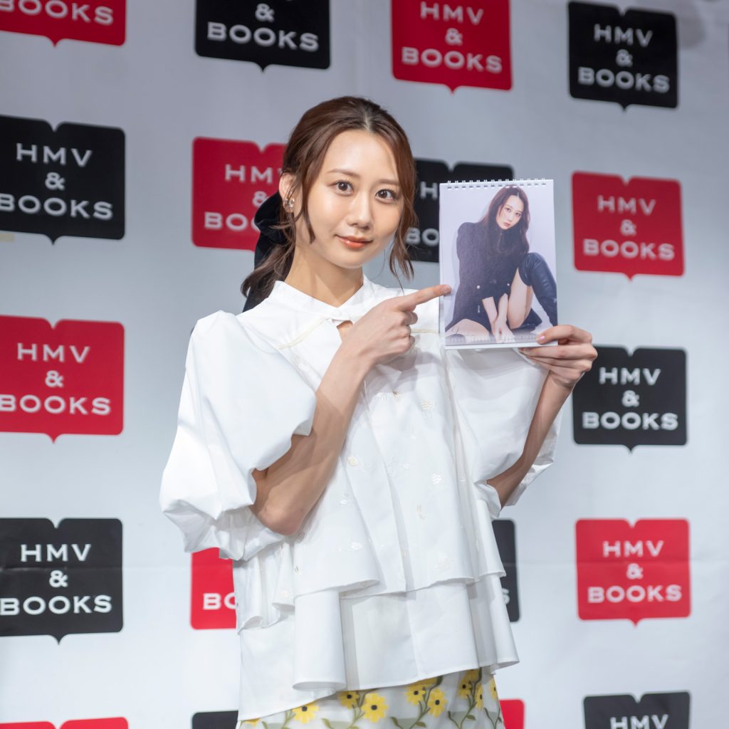 「古畑奈和 2025.4-2026.3カレンダー」発売記念取材会より