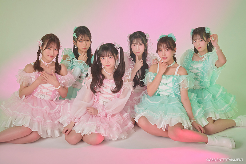アイドルグループ「my fav」左から田中美帆、西村瑠香、園田一花、黒瀬梨花、川又あん奈、古松華