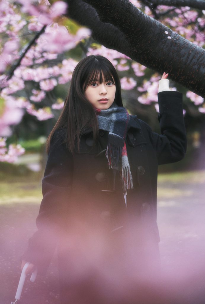 「B.L.T.graduation2025中学・高校卒業」FUN'S PROJECT MALL購入特典ポストカード【上村麗菜(ロージークロニクル)】