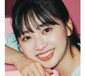 日向坂46 富田鈴花、『ひなあい』卒業をオードリーの2人との写真で報告！「3人ともいい笑顔！」「最後まで楽しそうでよかった」と反響続々