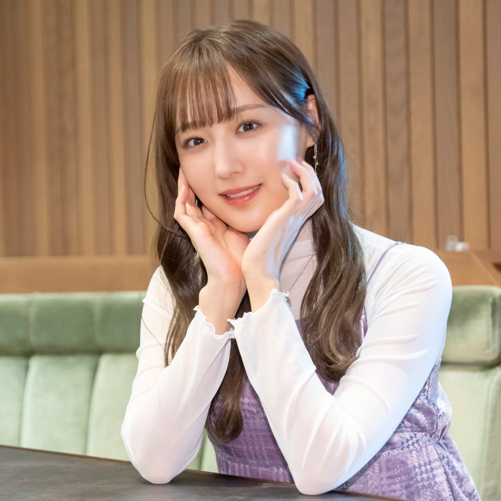 1st写真集『やさしい日差し』を発売したSKE48・鎌田菜月にインタビュー