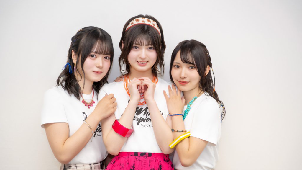 7thデジタルシングル『Beach opening』をリリースしたWHITE SCORPIONより、ACE、HANNA、ACOにインタビューを実施