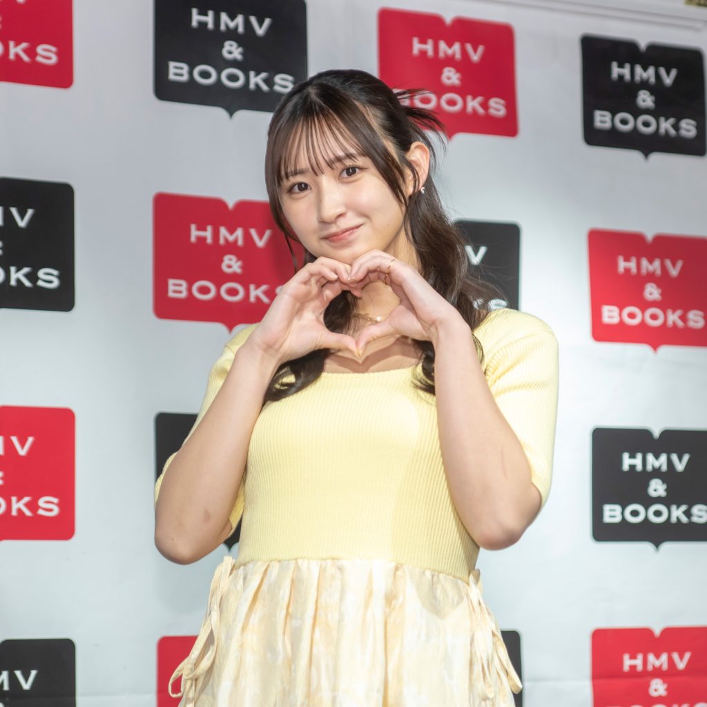 「松本日向 2025.4-2026.3 カレンダー」発売記念取材会より