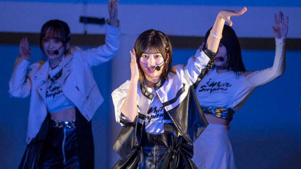 WHITE SCORPION 7th Digital Single『Beach opening』リリースイベントよりHANNA