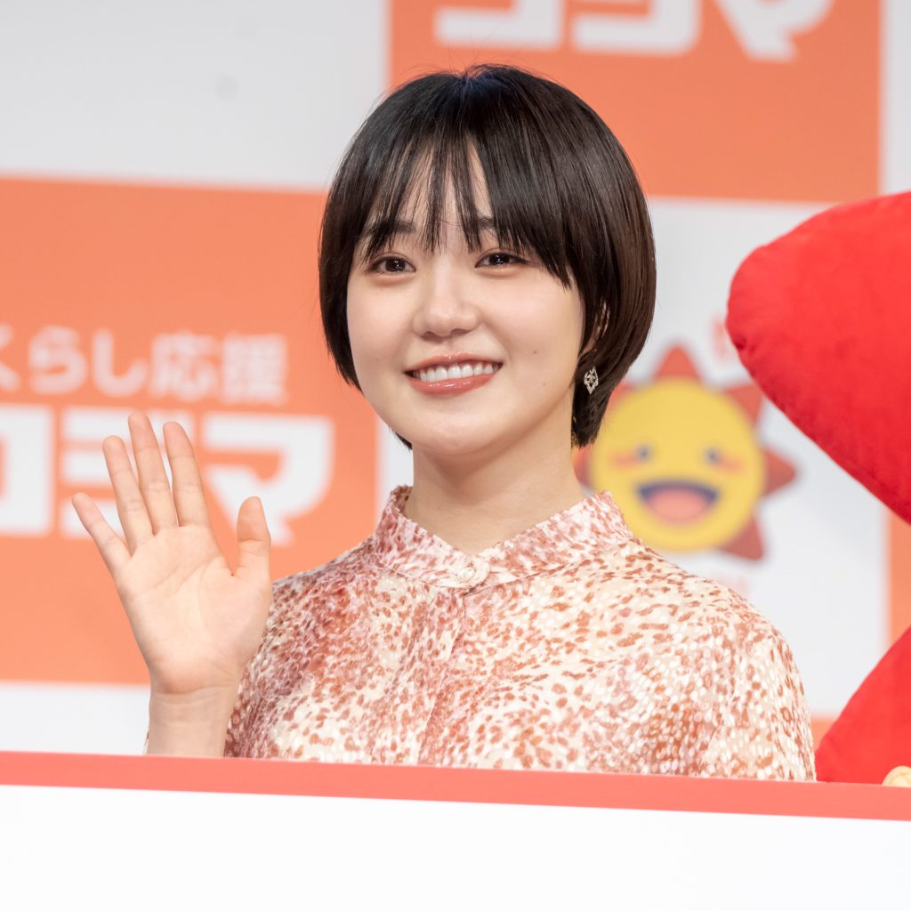 「コジマ70周年 TVCM発表会」に出席した奈緒