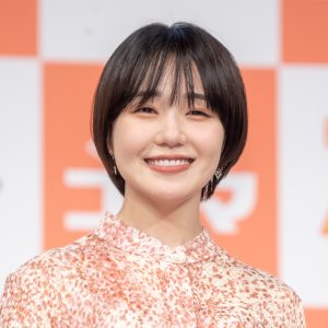 奈緒が手掛けた“コジ坊”イラストを披露「撮影現場でのことをすごく思い出し…」創作のポイントを明かす