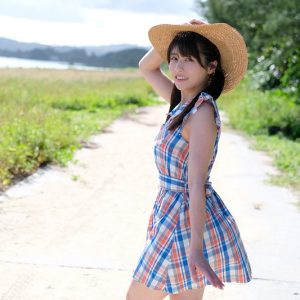 グラビアアイドルちとせよしの、ファンタジーな世界観でも自慢のプロポーションが躍動