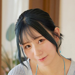 リリースラッシュで人気沸騰のグラビアアイドル、おませな女子高生役に扮して先生に熱烈アプローチ
