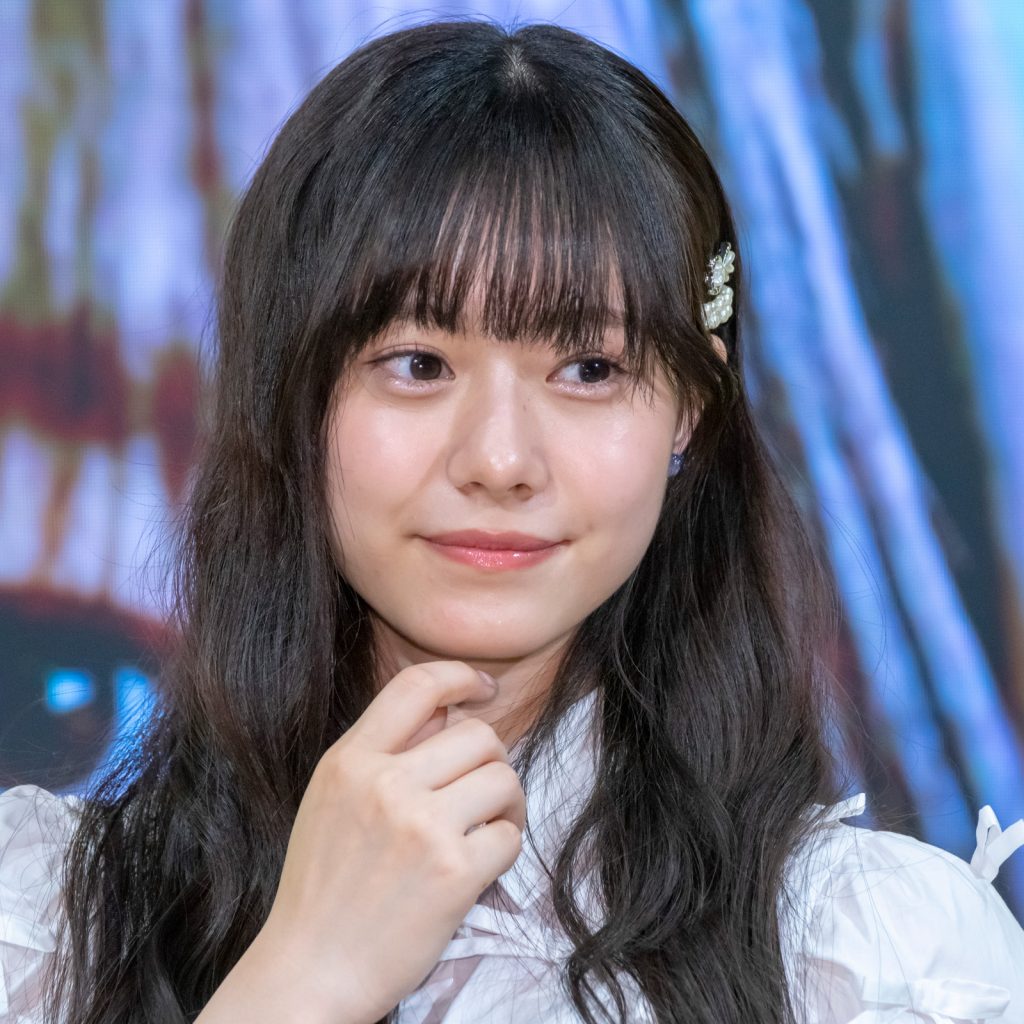 私立恵比寿中学・仲村悠菜が1st写真集『17。』(小学館)出版記念取材会に出席