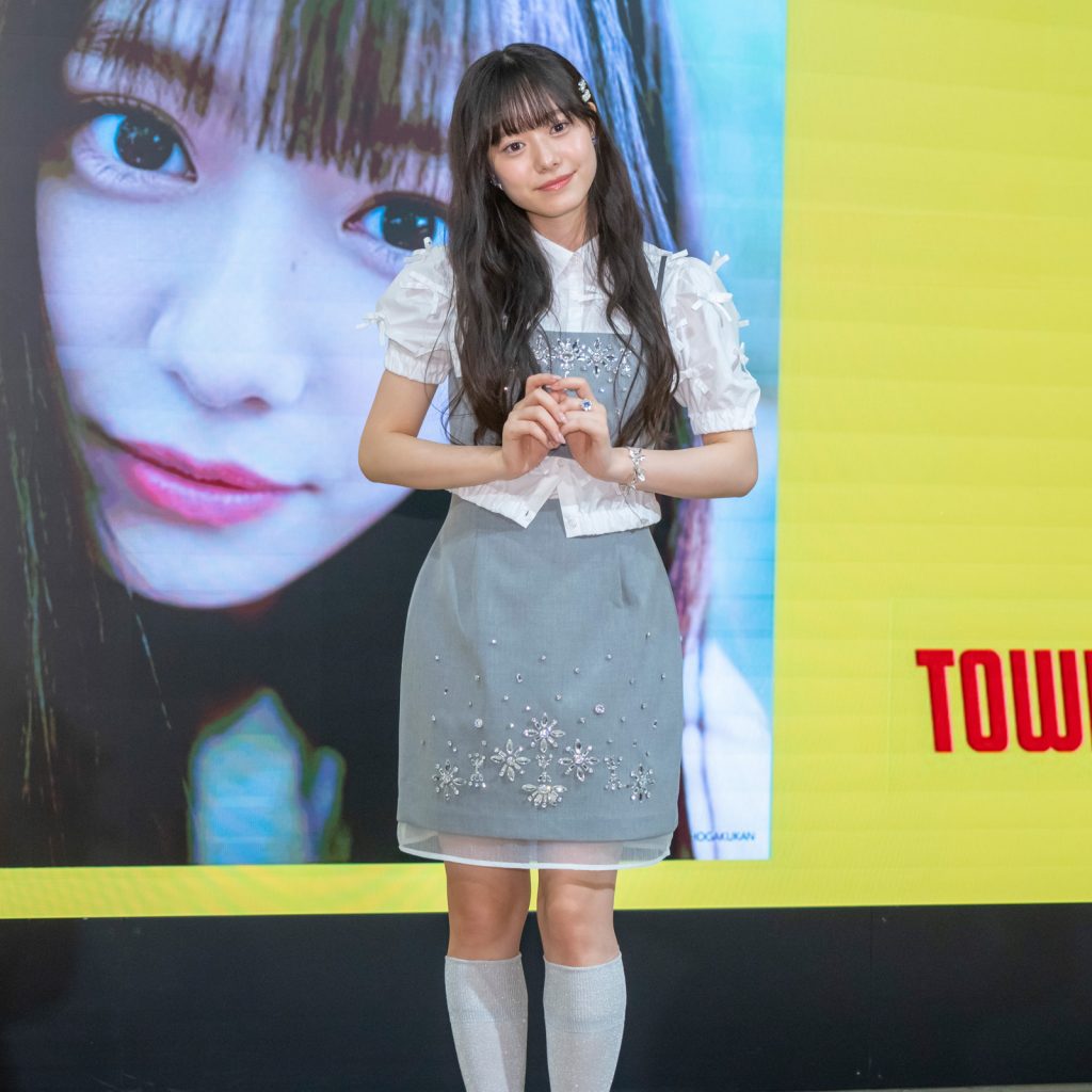 私立恵比寿中学・仲村悠菜が1st写真集『17。』(小学館)出版記念取材会に出席