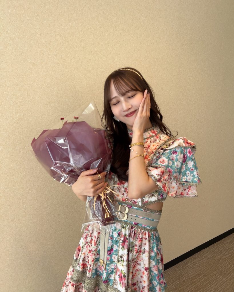 佐藤楓公式インスタグラム(kaede_sato.official)より