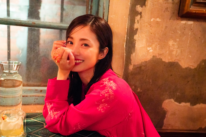 上戸彩写真集『Midday Reverie(ミッドデイ・リヴァリー)』