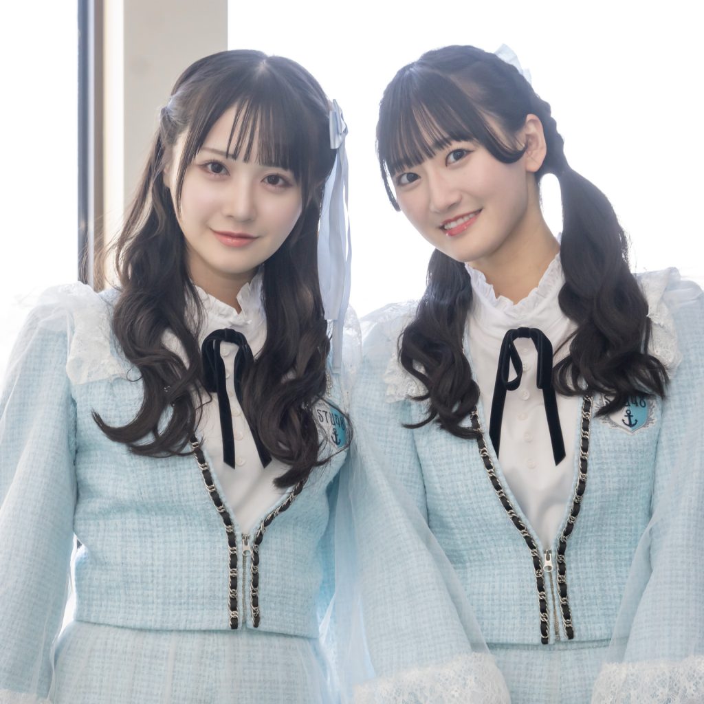 映画『鬼ベラシ』に出演するSTU48・中村舞と信濃宙花