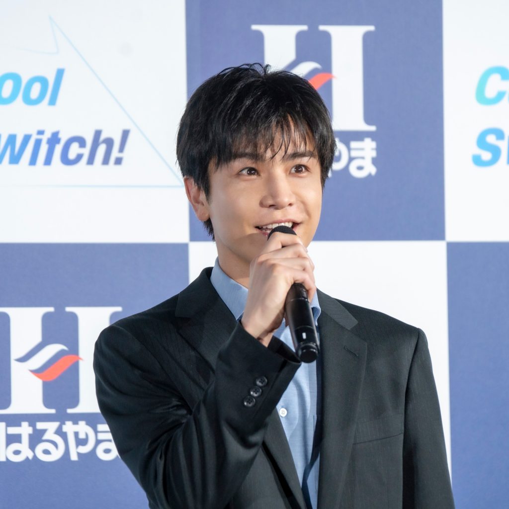 「はるやまNEW BIZ WEAR アンバサダー&新CM発表会」に出席した岩田剛典