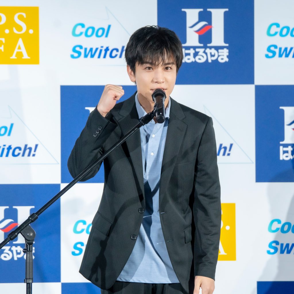 「はるやまNEW BIZ WEAR アンバサダー&新CM発表会」に出席した岩田剛典