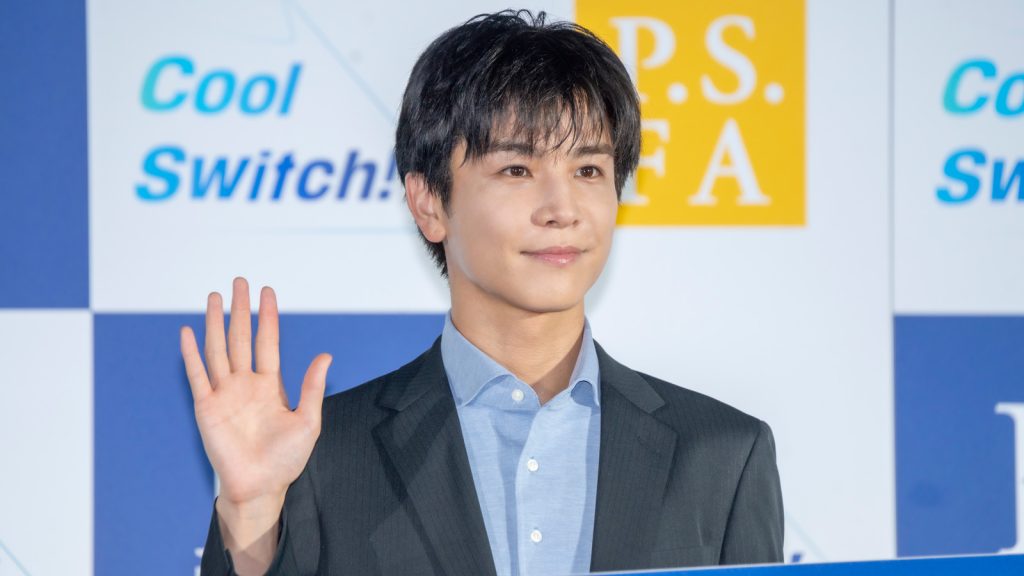 「はるやまNEW BIZ WEAR アンバサダー&新CM発表会」に出席した岩田剛典