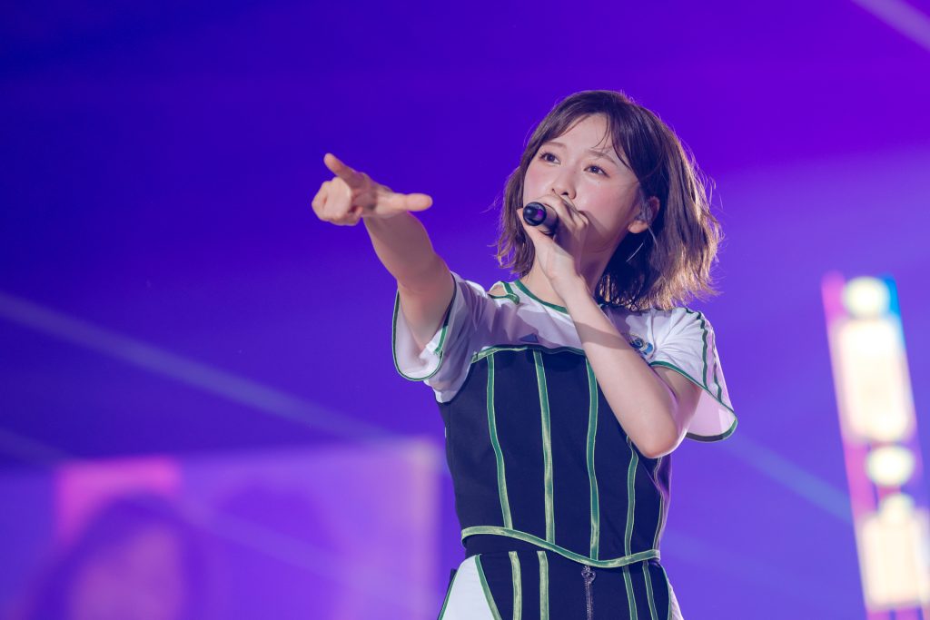 日向坂46、BRAND NEW LIVE 2025「OVER THE RAINBOW」より