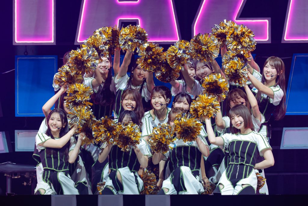 日向坂46、BRAND NEW LIVE 2025「OVER THE RAINBOW」より