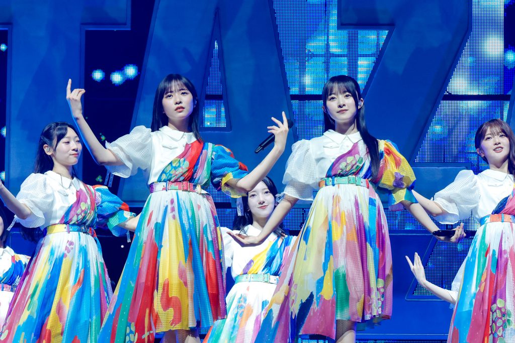 日向坂46、BRAND NEW LIVE 2025「OVER THE RAINBOW」より