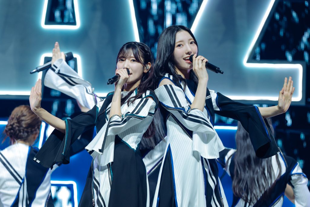 日向坂46、BRAND NEW LIVE 2025「OVER THE RAINBOW」より