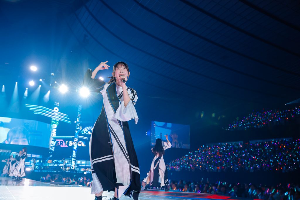 日向坂46、BRAND NEW LIVE 2025「OVER THE RAINBOW」より
