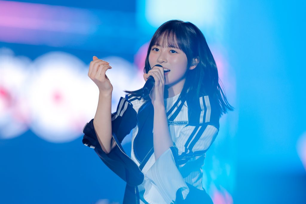日向坂46、BRAND NEW LIVE 2025「OVER THE RAINBOW」より