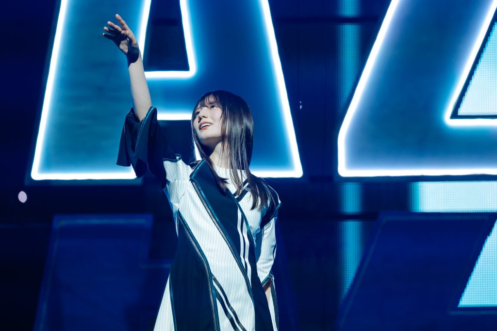 日向坂46、BRAND NEW LIVE 2025「OVER THE RAINBOW」より