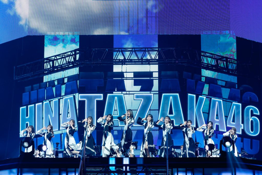 日向坂46、BRAND NEW LIVE 2025「OVER THE RAINBOW」より