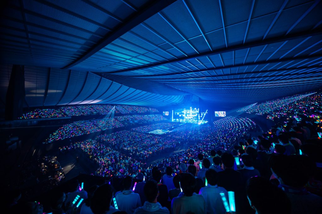 日向坂46、BRAND NEW LIVE 2025「OVER THE RAINBOW」より