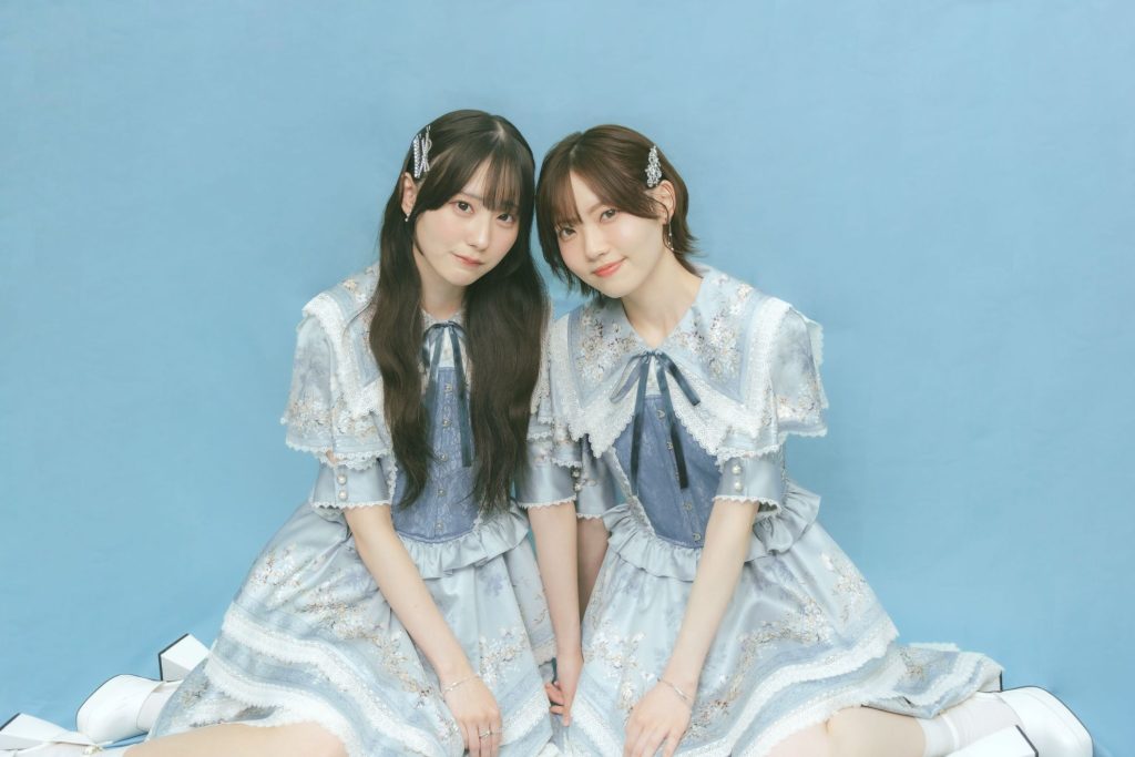 綾瀬ことり(写真左)と吉川海未(写真右)