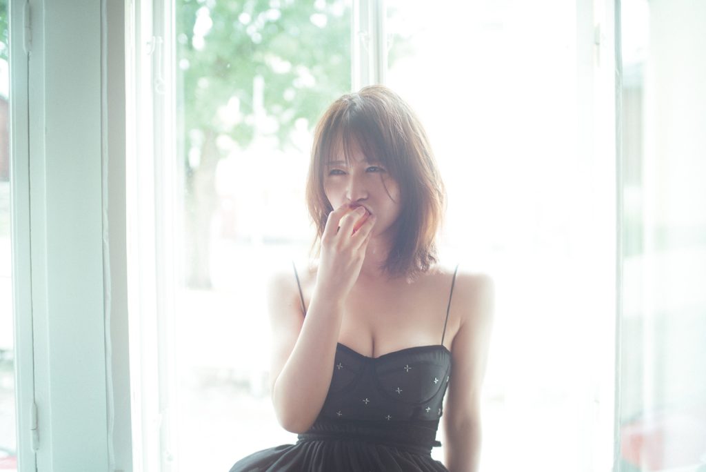 長濱ねる2nd写真集より