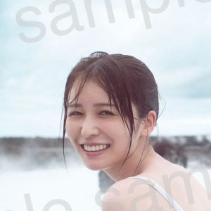 長濱ねる、美背中ショット解禁！インスタライブ当日予約限定ポスターカット到着