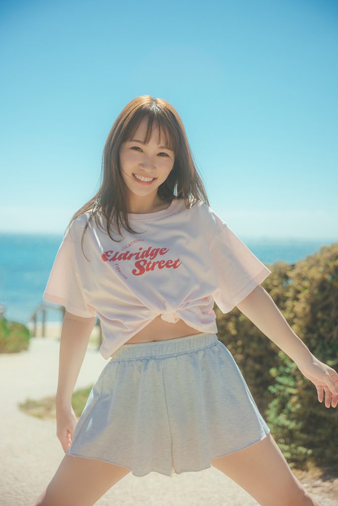 川栄李奈1st写真集