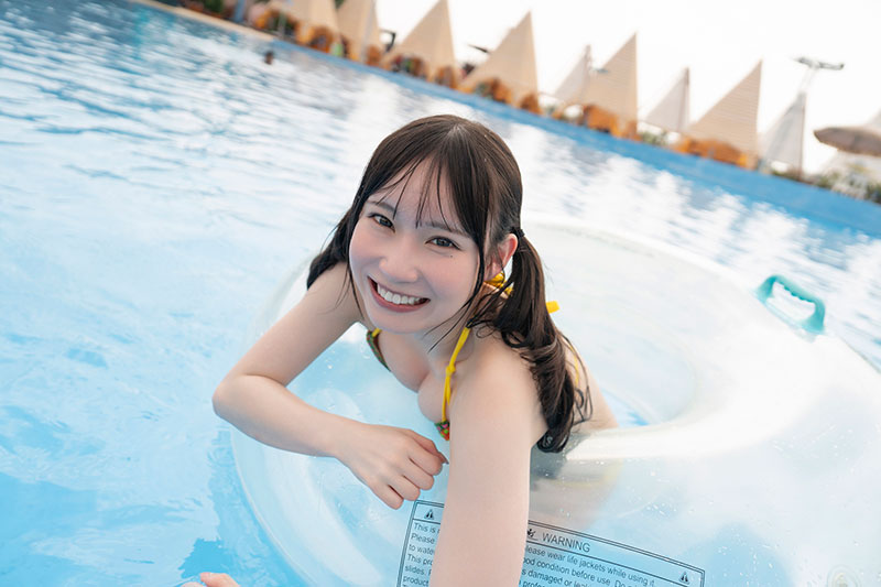SKE48・大村杏1st写真集より