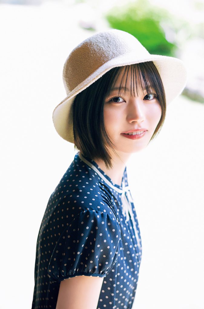 『週刊少年マガジン28号』に登場している乃木坂46・中西アルノ