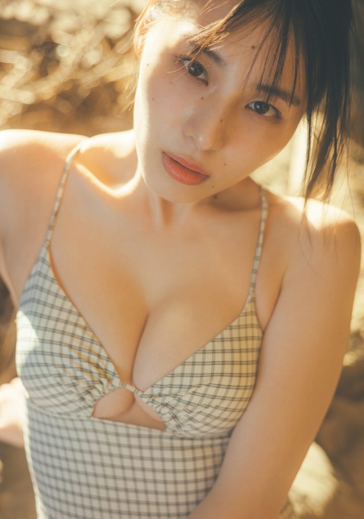 『週刊プレイボーイ26号』に登場している相楽伊織