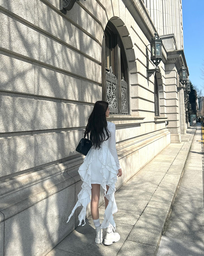画像は乃木坂46・中村麗乃オフィシャルInstagram(n.reno_official)より