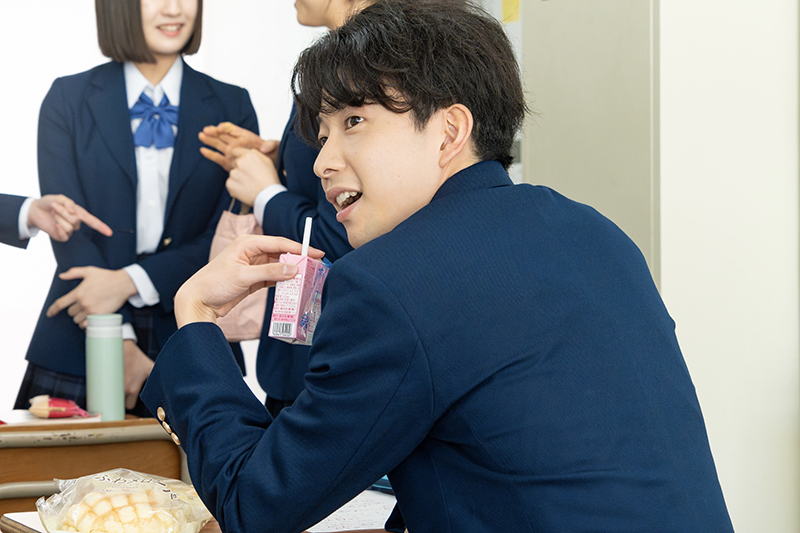「量産型ルカ -プラモ部員の青き逆襲-」第1話より
